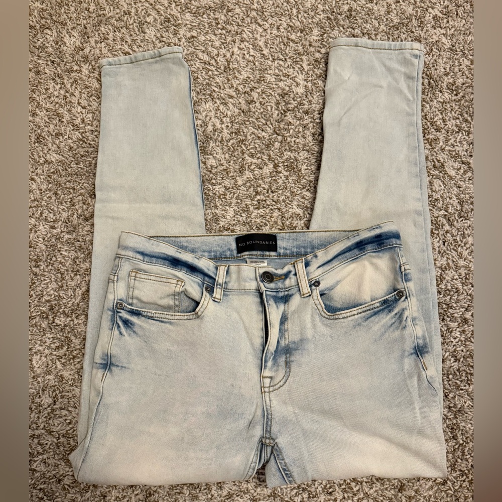 No Boundaries Light Blue Denim Jeans